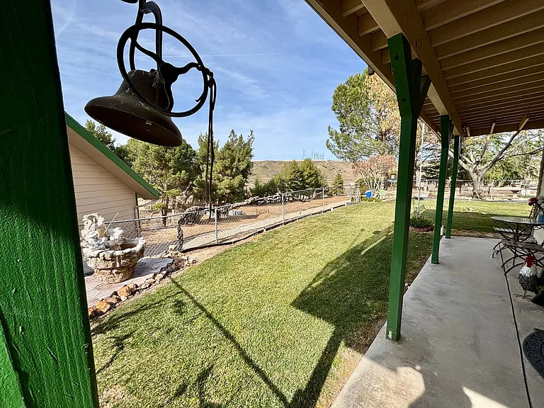 13633 Summit Valley Rd — Photo 7