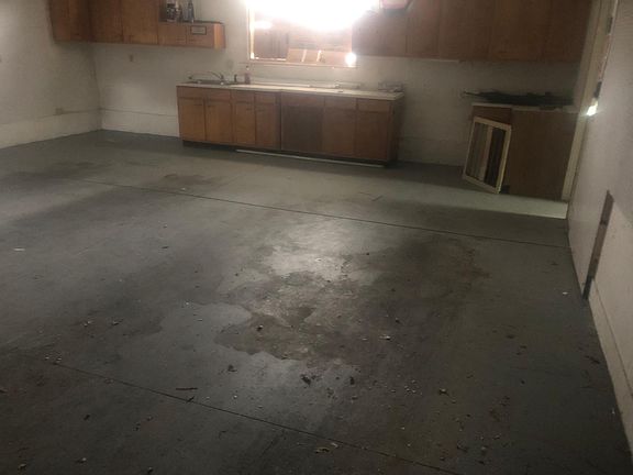 4th image of 1603 Parkhill Dr