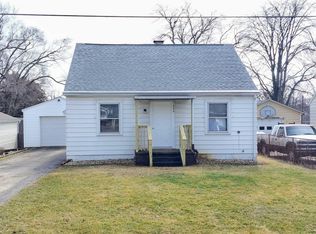 548 Dempsey St, Creve Coeur, IL 61610