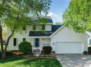 7434 Ernst St, Omaha, NE 68122