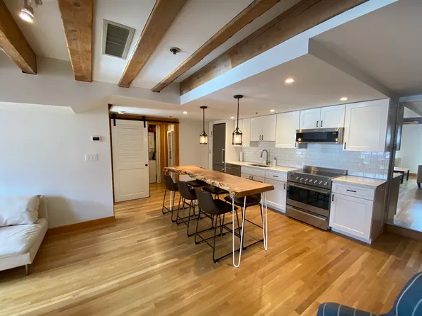 100 Fulton St APT 4N, Boston, MA 02109
