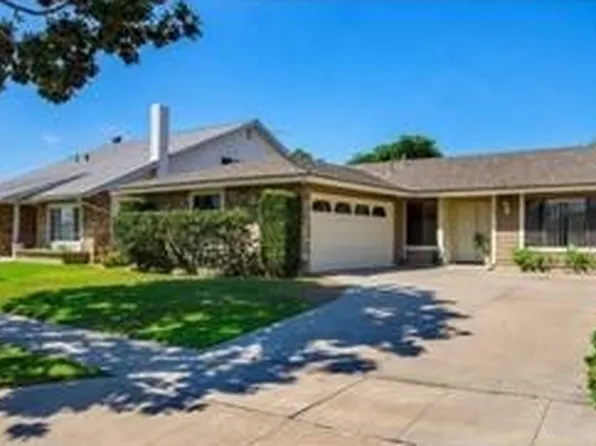 178 S Shattuck Pl, Orange, CA 92866