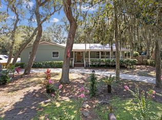 1612 Broome St, Fernandina Beach, FL 32034