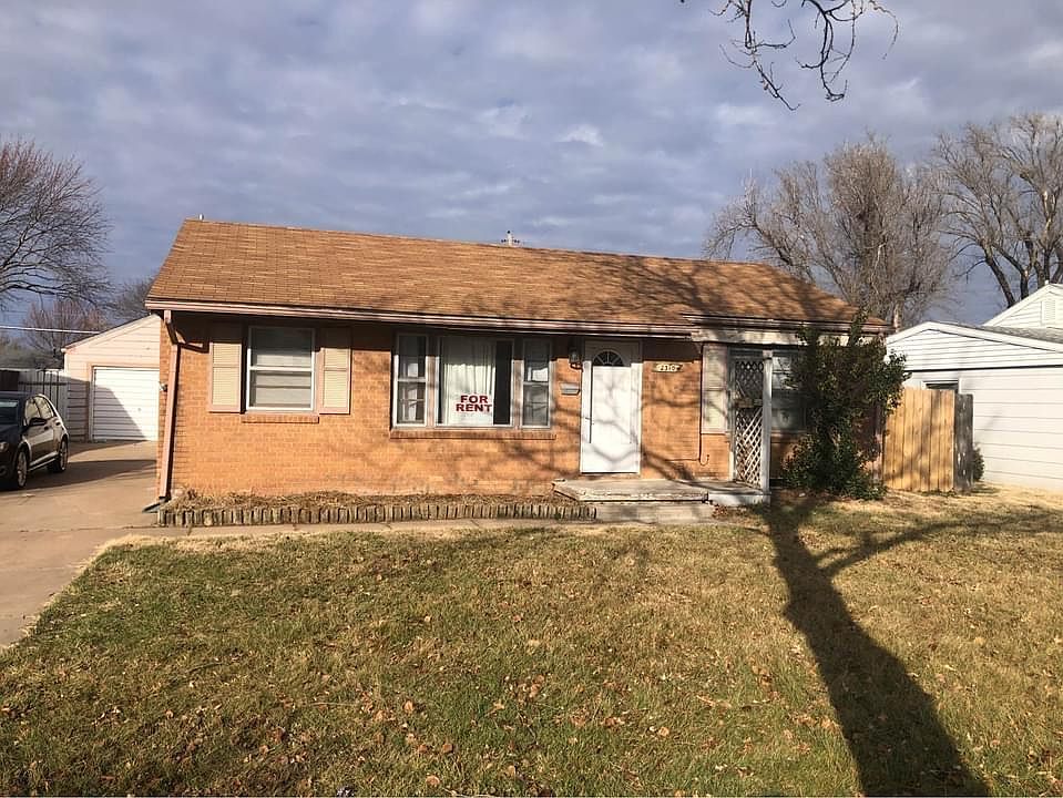 2310 W Greenfield St Wichita KS Zillow