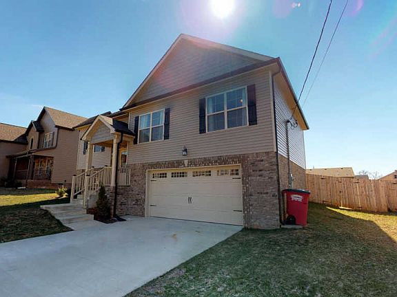 2nd image of 1008 Sunrise Dr