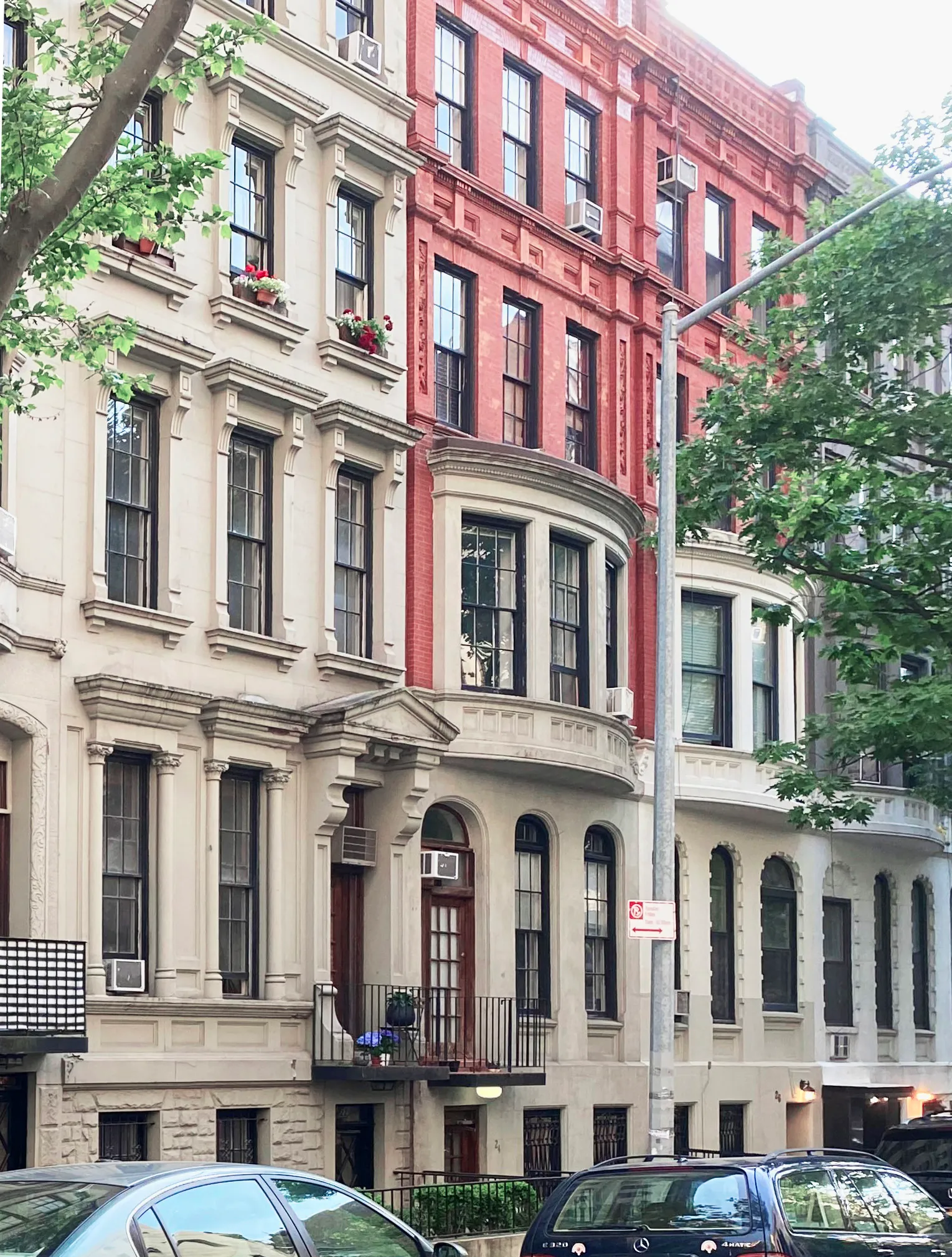 その他 R.D Condos at 134 W. 83rd St. launch sales from $4M