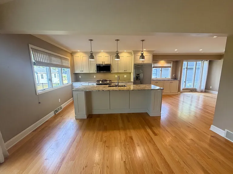 53 Huntleigh Dr — Photo 5