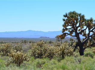 11559 S Hansen Rd, Yucca, AZ 86438