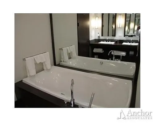 Rented by Anchor Associates | media 21