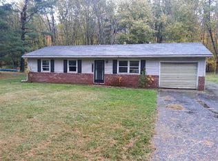 1699 Ridgeview Rd, Logansport, IN 46947