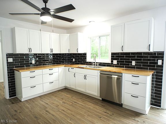 5th image of 6785 Tanglewood Dr