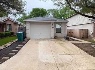 86 Coastal Ln, San Antonio, TX 78240