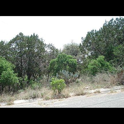 5th image of 12 Moss Rock Dr