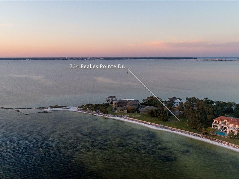 1st image of 734 Peakes Point Dr