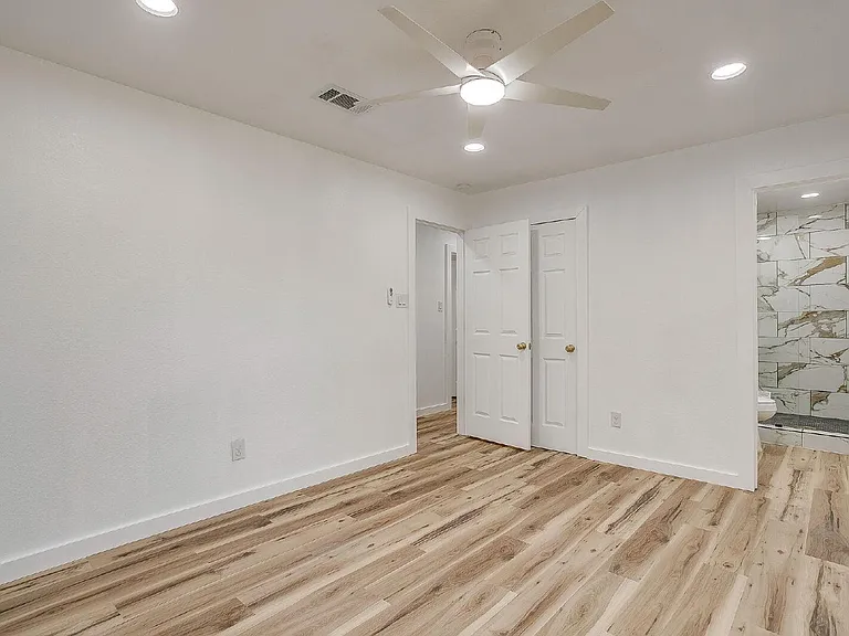 521 Mesquite Ave N — Photo 28