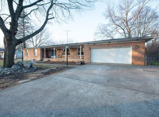 3295 Shannon Rd, Burton, MI 48529