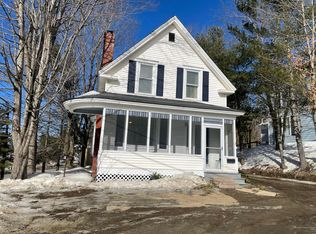 2 Maple St, Dexter, ME 04930