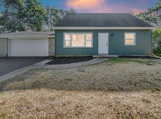 727 Capitol Rd, Valparaiso, IN 46385