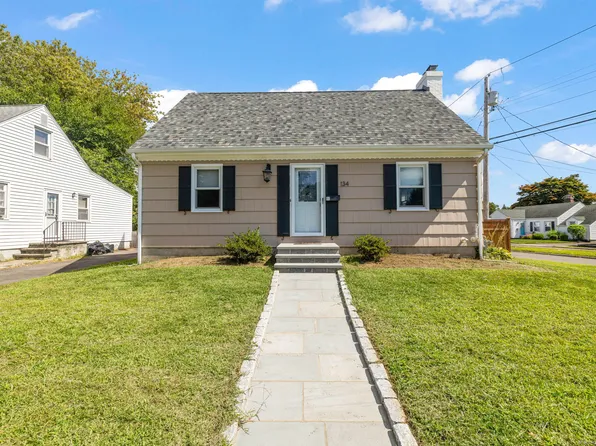 134 Rivercliff Drive, Milford, CT 06460