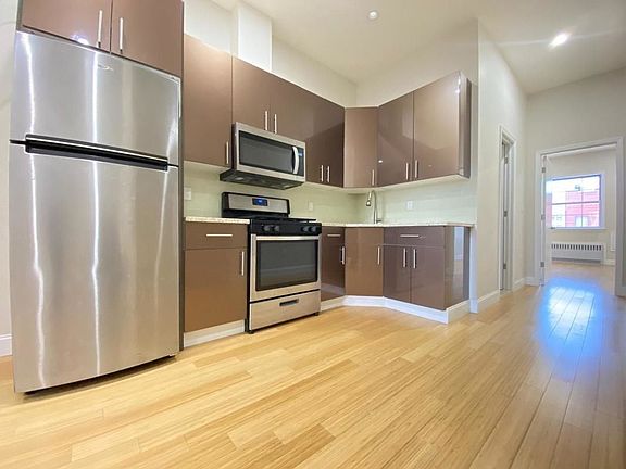 5th image of 16 Park St #3A