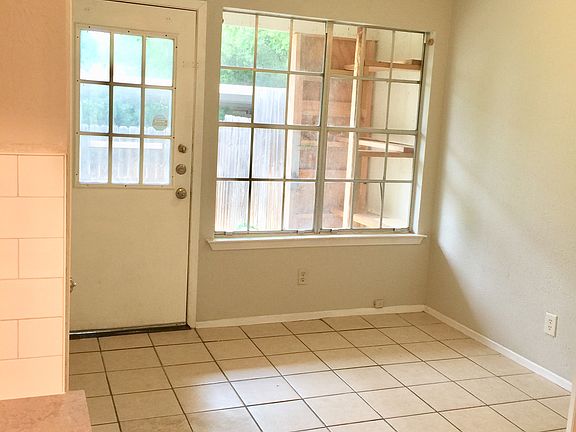 5th image of 7314 Salt Springs Dr #B