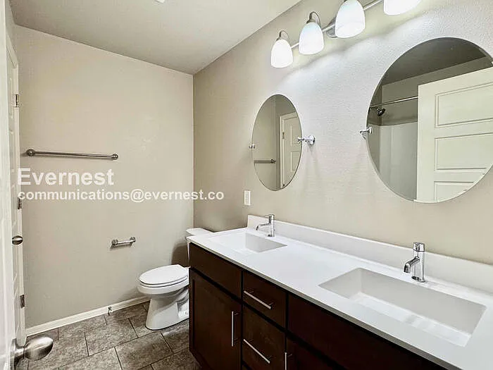10443 S James St — Photo 9
