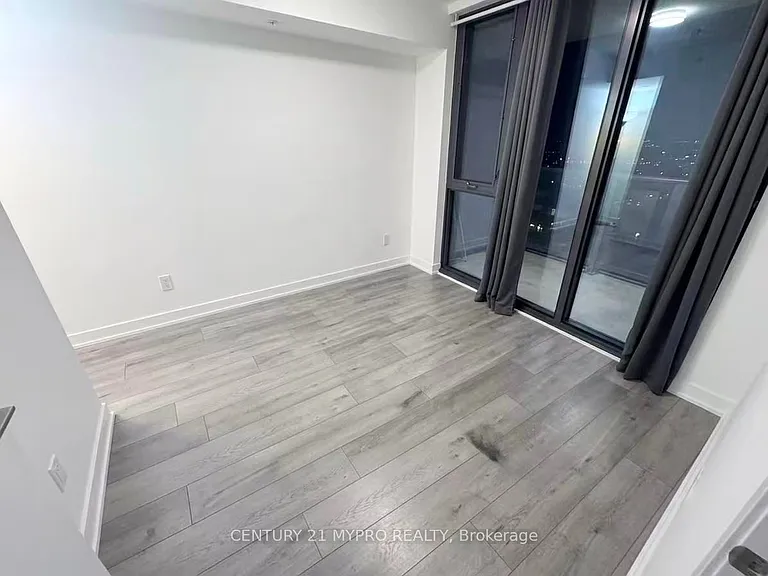 47 Mutual St #1701 — Photo 4