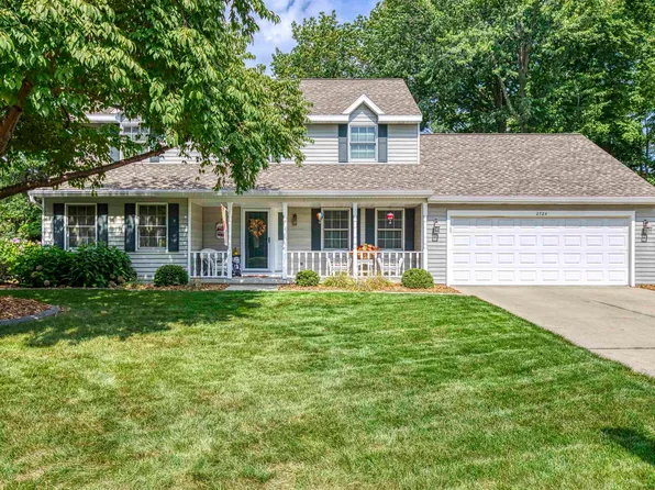 2724 Parkwood Dr, Green Bay, WI 54304