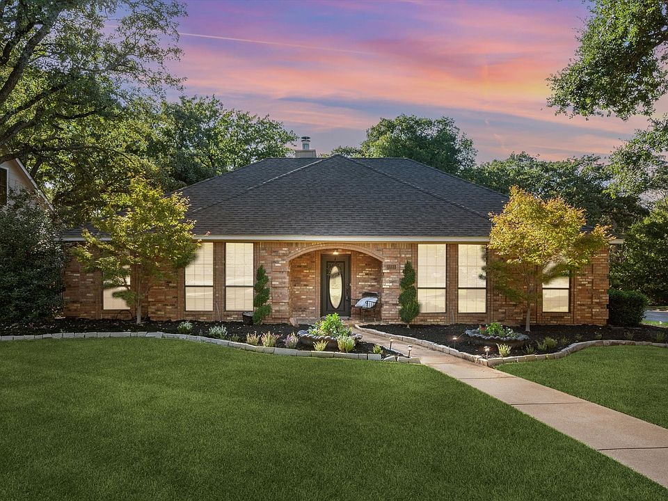 1st image of 7721 Aubrey Ln