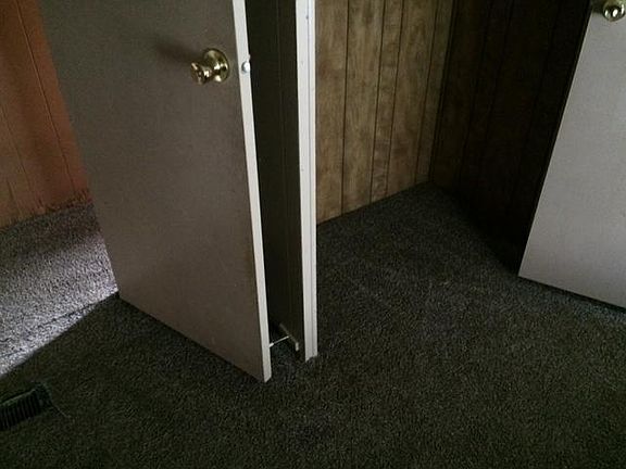4th image of 3531 S Pine Ave Unit 17