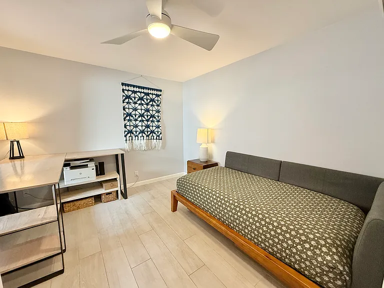 591 Keolu Dr #C — Photo 12