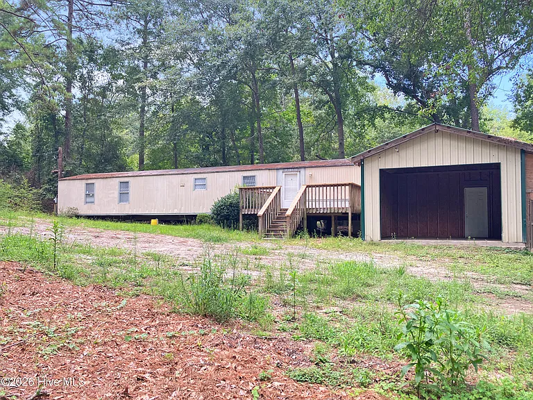 3020 Carswell Dr — Photo 2
