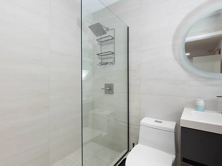 1828 Jefferson St #1 — Photo 10