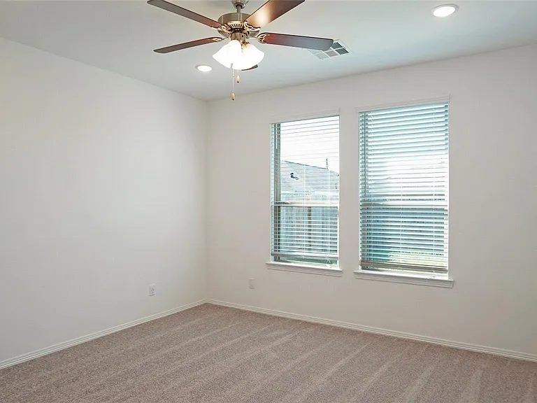 25810 Northpark Pine Dr — Photo 18