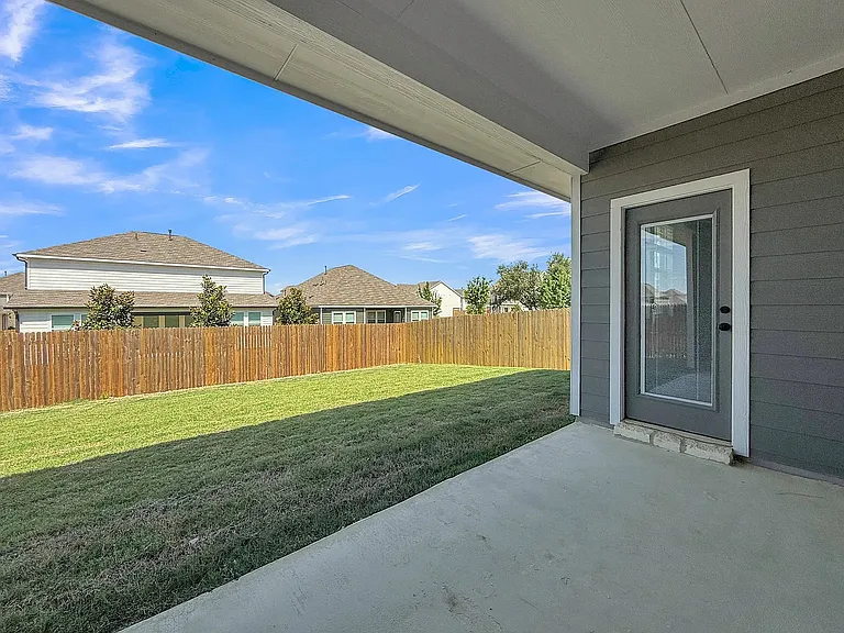 2608 Emerson Trl — Photo 28