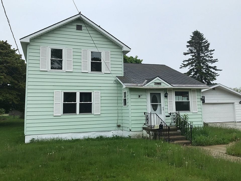 1st image of 319 Schoolcraft Ave