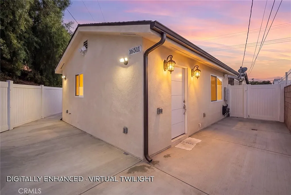 1 bed, 650 sqft, $2,500 — Photo 2
