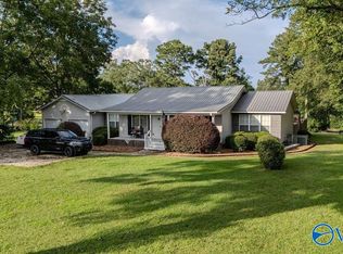 250 County Road 112, Centre, AL 35960