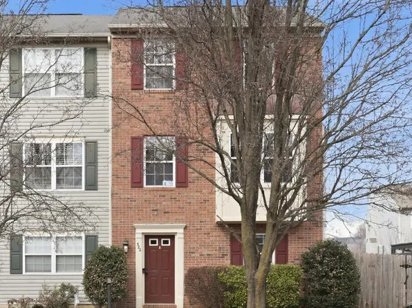 522 Clint Ln, Fredericksburg, VA 22405