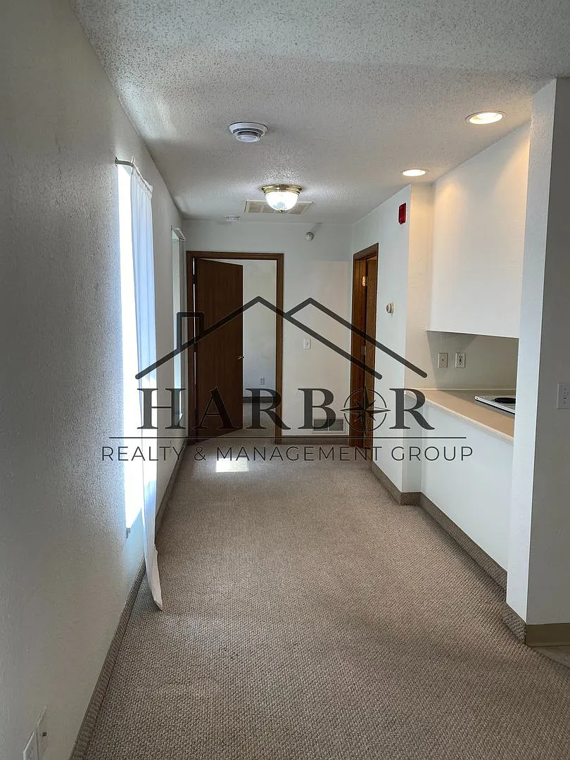 146 S Broadway #102 | Modern Living in Spring Valley — Photo 4