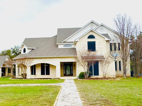 400 Indian Hills Rd, Gatesville, TX 76528