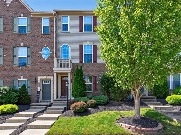 228 Thornapple Ln, Cranberry Township, PA 16066