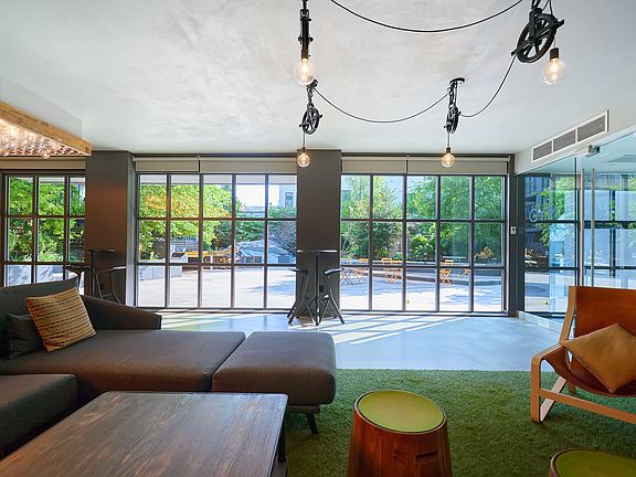 5th image of 1040 Dean St APT 604