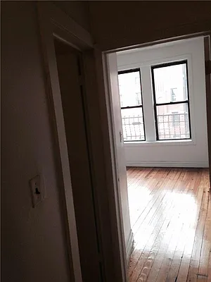 Rented by AJ Clarke | media 34