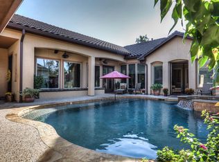 2 Tiburon Ct, Spring, TX 77389