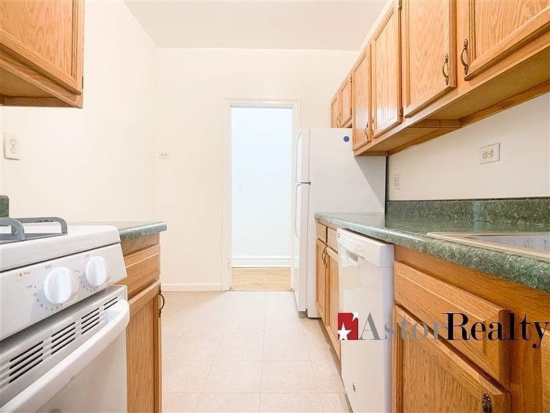 1st image of 31-21 29th St #2-G