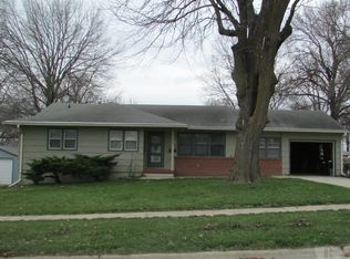 802 W 10th St, Atlantic, IA 50022