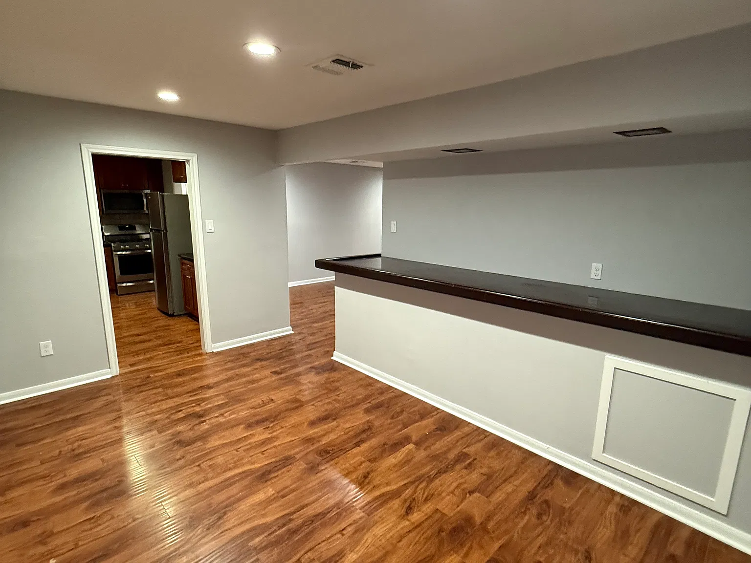10513 Hinds St — Photo 4