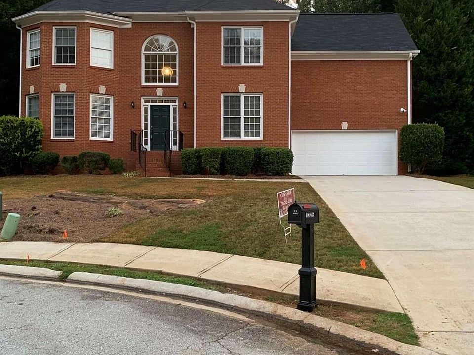 2nd image of 1325 Killian Shoals Way