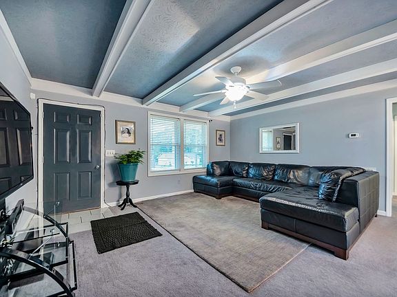 5th image of 1553 Winding Way Cir